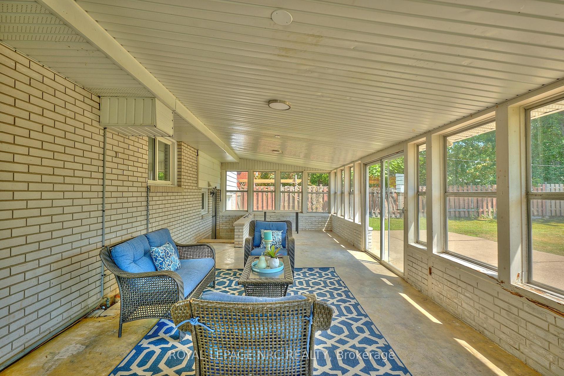 Photo 36 of 22 Oakridge Avenue, St. Catharines, Glendale/Glenridge — HOMEH