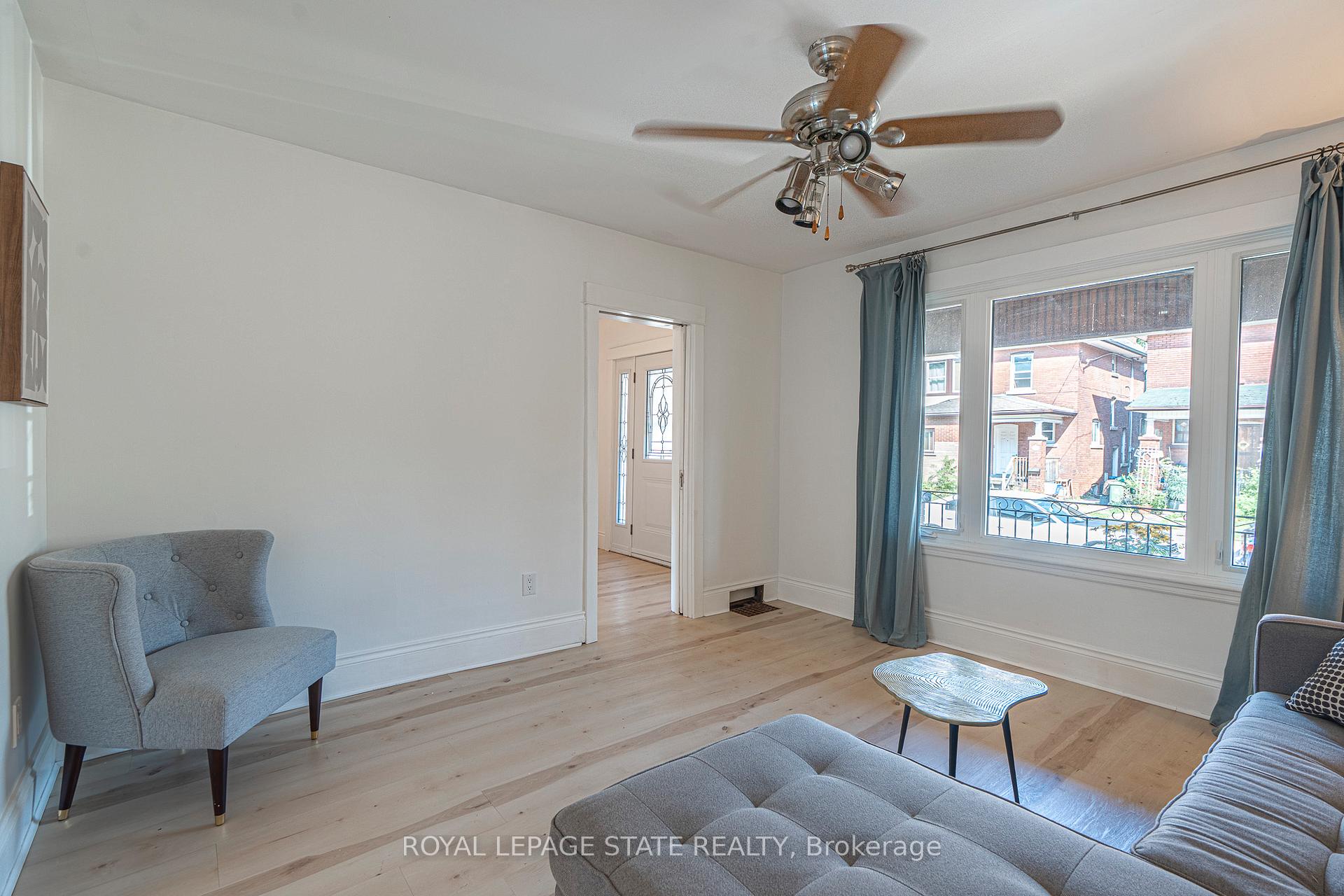 Photo 10 of 36 Spadina Avenue, Hamilton, Stipley — HOMEH