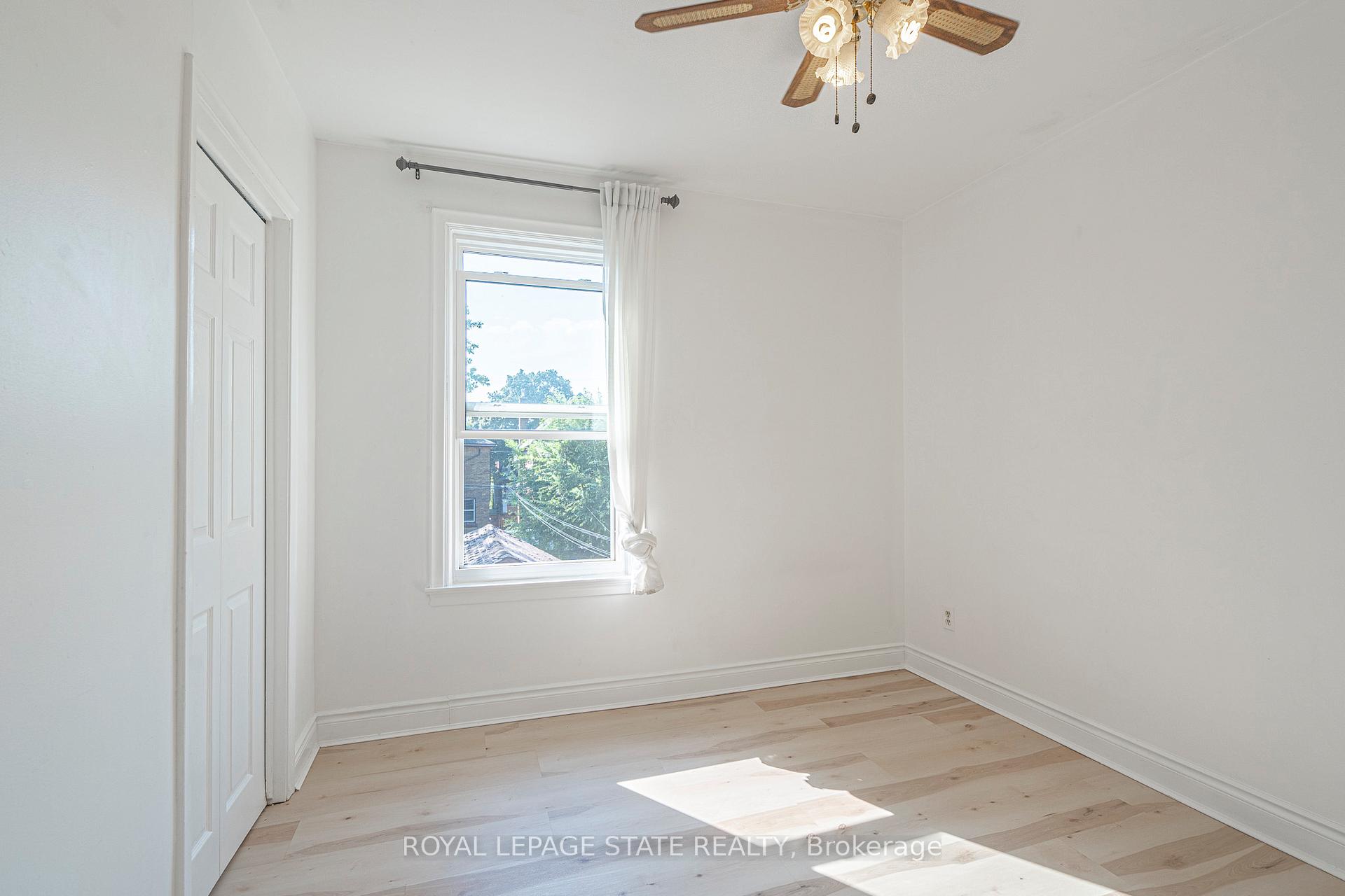 Photo 21 of 36 Spadina Avenue, Hamilton, Stipley — HOMEH