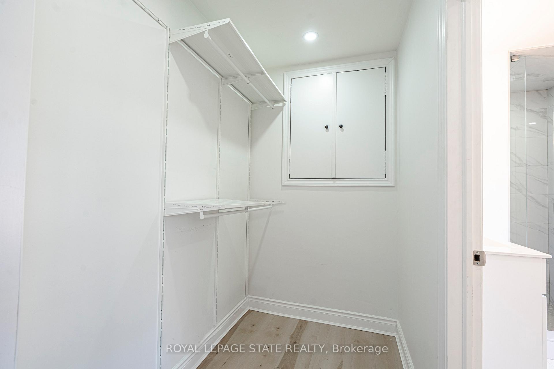 Photo 30 of 36 Spadina Avenue, Hamilton, Stipley — HOMEH