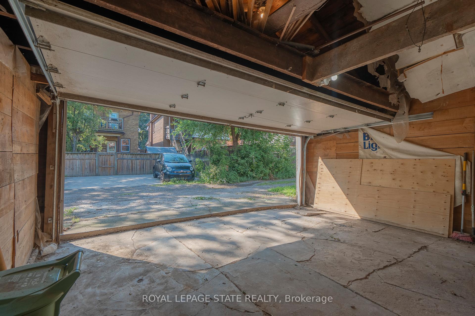 Photo 46 of 36 Spadina Avenue, Hamilton, Stipley — HOMEH