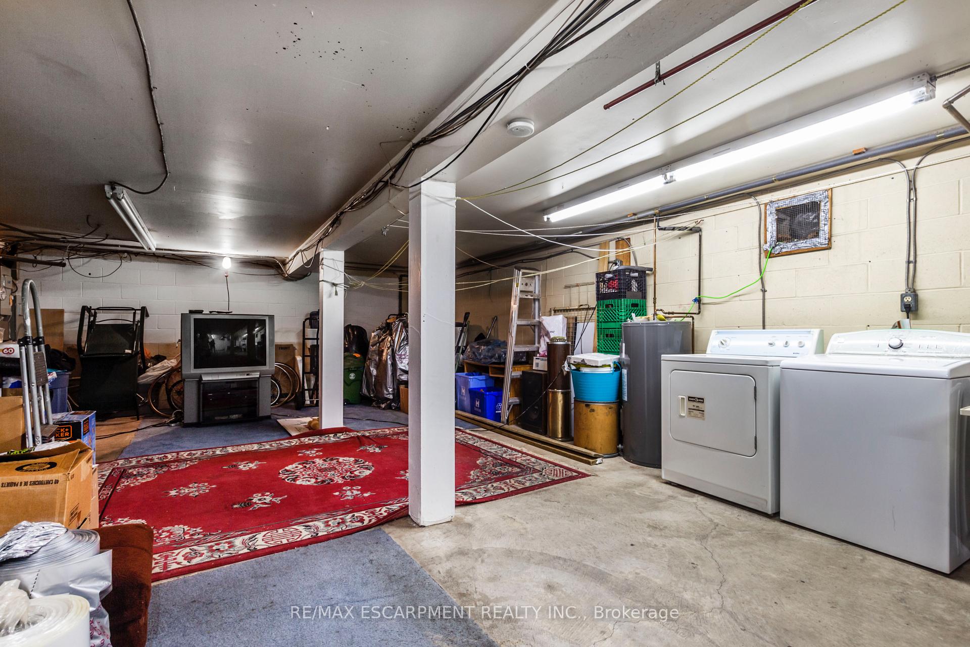 Photo 49 of 1295 Cannon Street E, Hamilton, Crown Point — HOMEH