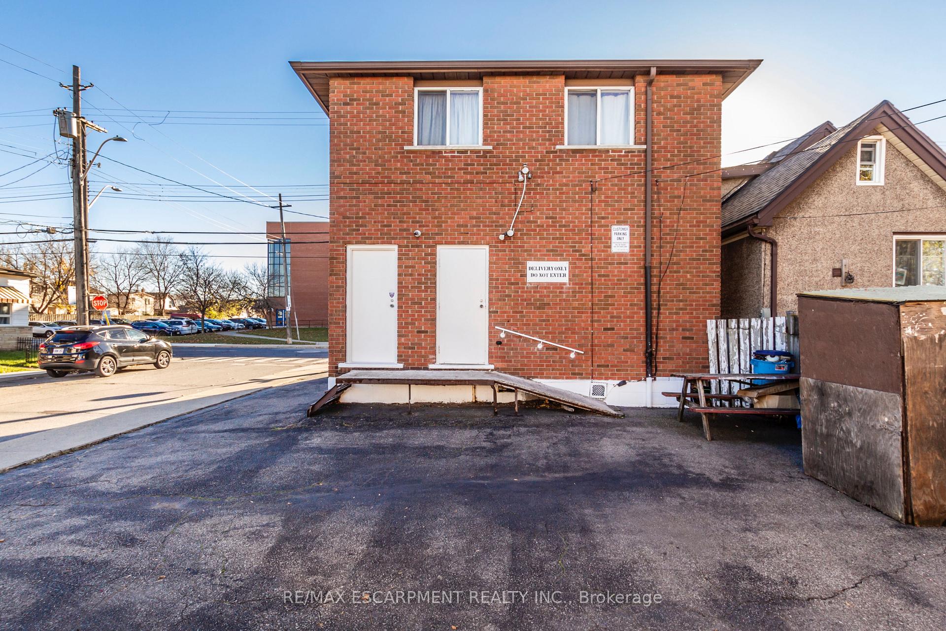 Photo 56 of 1295 Cannon Street E, Hamilton, Crown Point — HOMEH