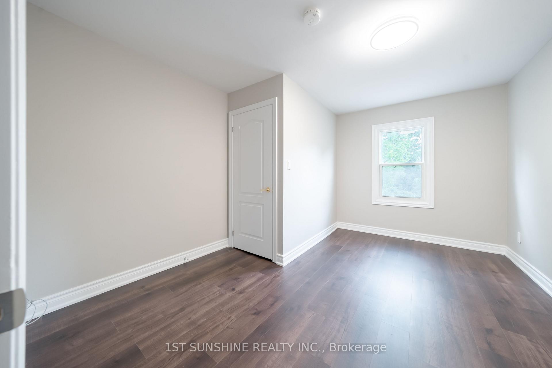 Photo 8 of 1111 King Street W, Hamilton, Westdale — HOMEH
