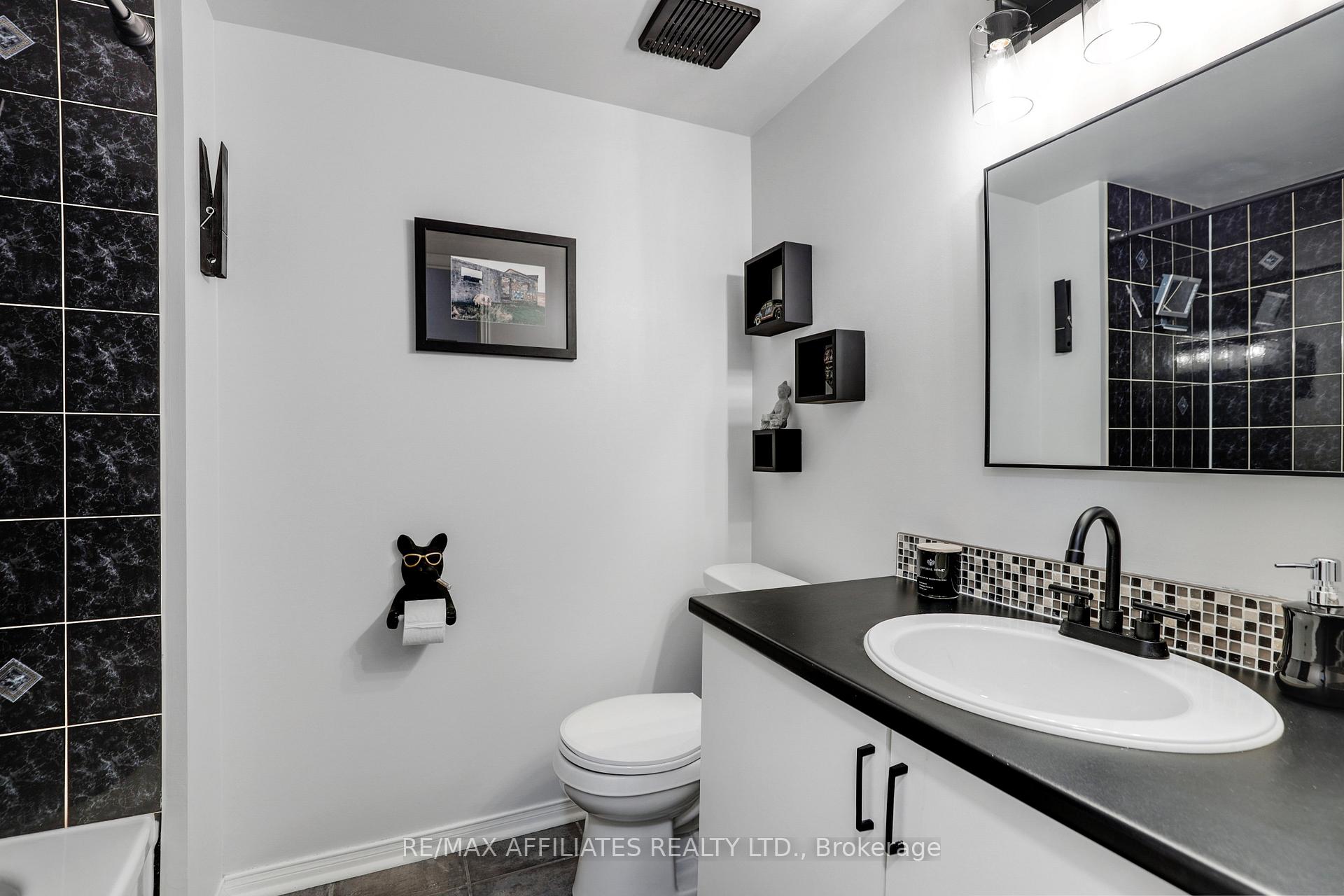 Photo 40 of 1228 Foxborough Private, Ottawa, Beaconwood — HOMEH