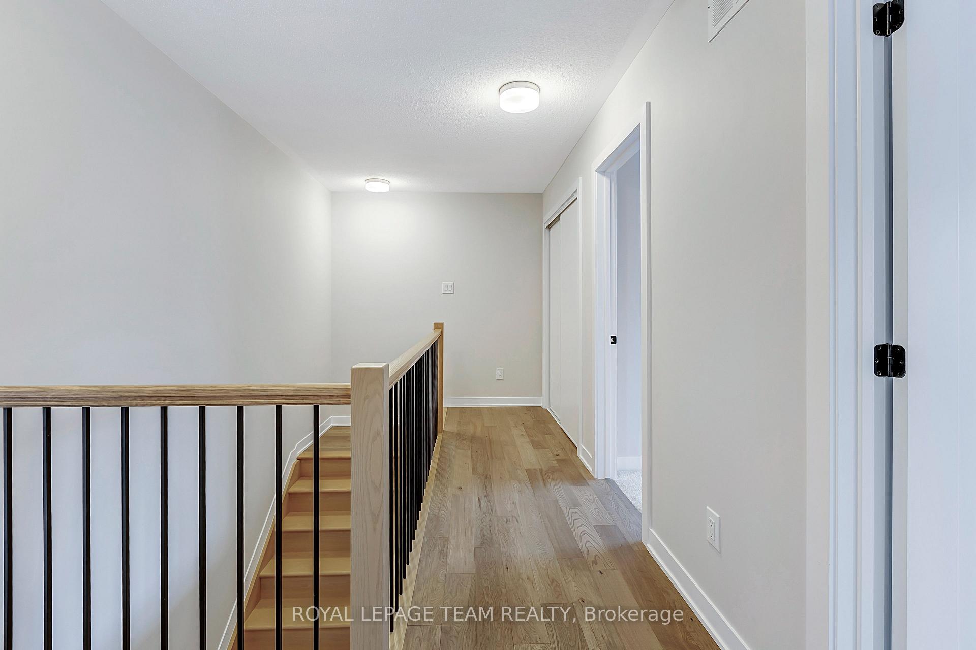 Photo 12 of 614 Expansion Road, Ottawa, Barrhaven - Half Moon Bay — HOMEH