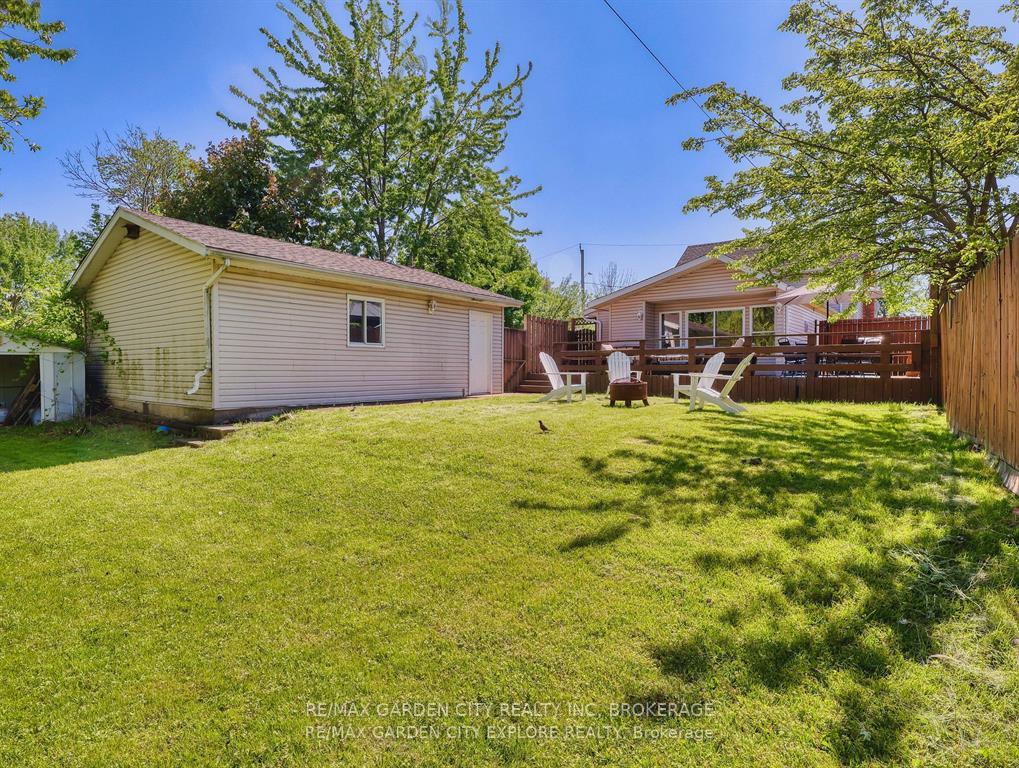 Photo 83 of 18 St. Peter Street, St. Catharines, Burleigh Hill — HOMEH