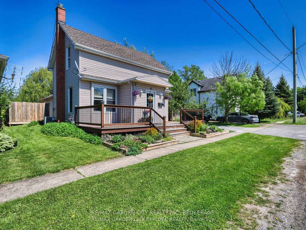 Photo 24 of 18 St. Peter Street, St. Catharines, Burleigh Hill — HOMEH