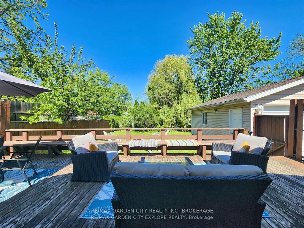 Photo 92 of 18 St. Peter Street, St. Catharines, Burleigh Hill — HOMEH