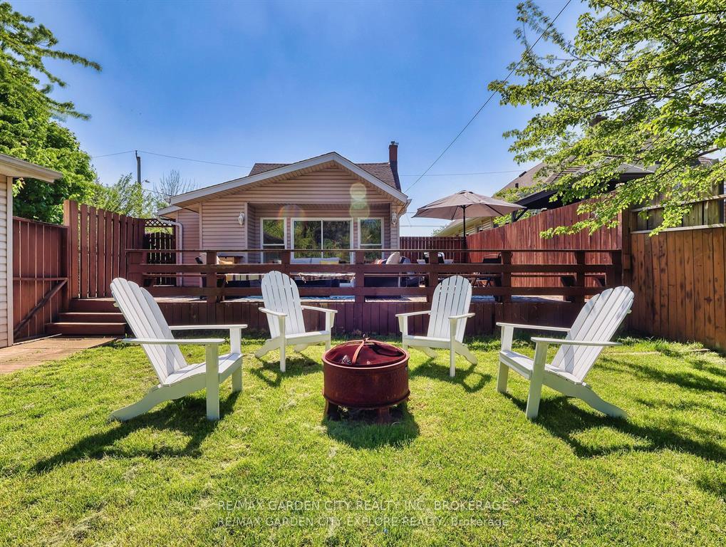 Photo 96 of 18 St. Peter Street, St. Catharines, Burleigh Hill — HOMEH