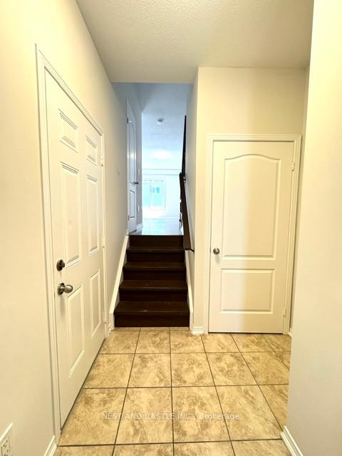 Photo 2 of Unit 26, 170 Palacebeach Trail, Hamilton, Lakeshore — HOMEH