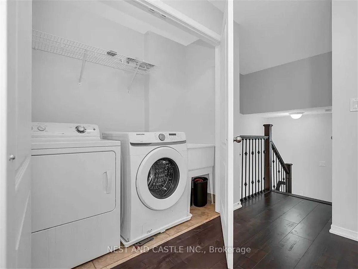 Photo 8 of Unit 26, 170 Palacebeach Trail, Hamilton, Lakeshore — HOMEH
