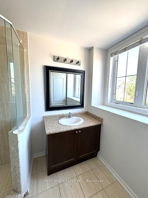 Photo 11 of Unit 26, 170 Palacebeach Trail, Hamilton, Lakeshore — HOMEH