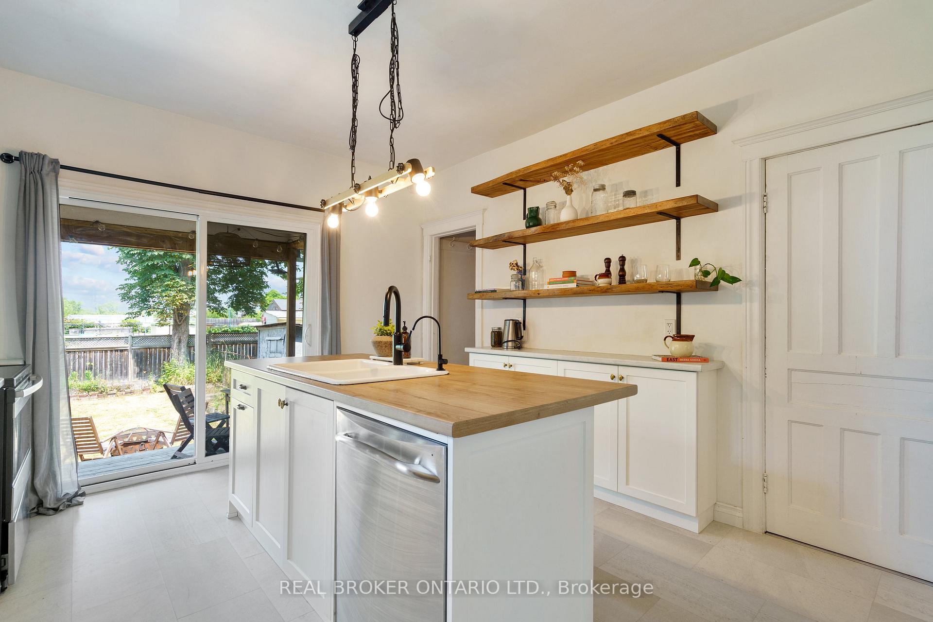 Photo 6 of 41 Princess Street, Hamilton, Gibson — HOMEH
