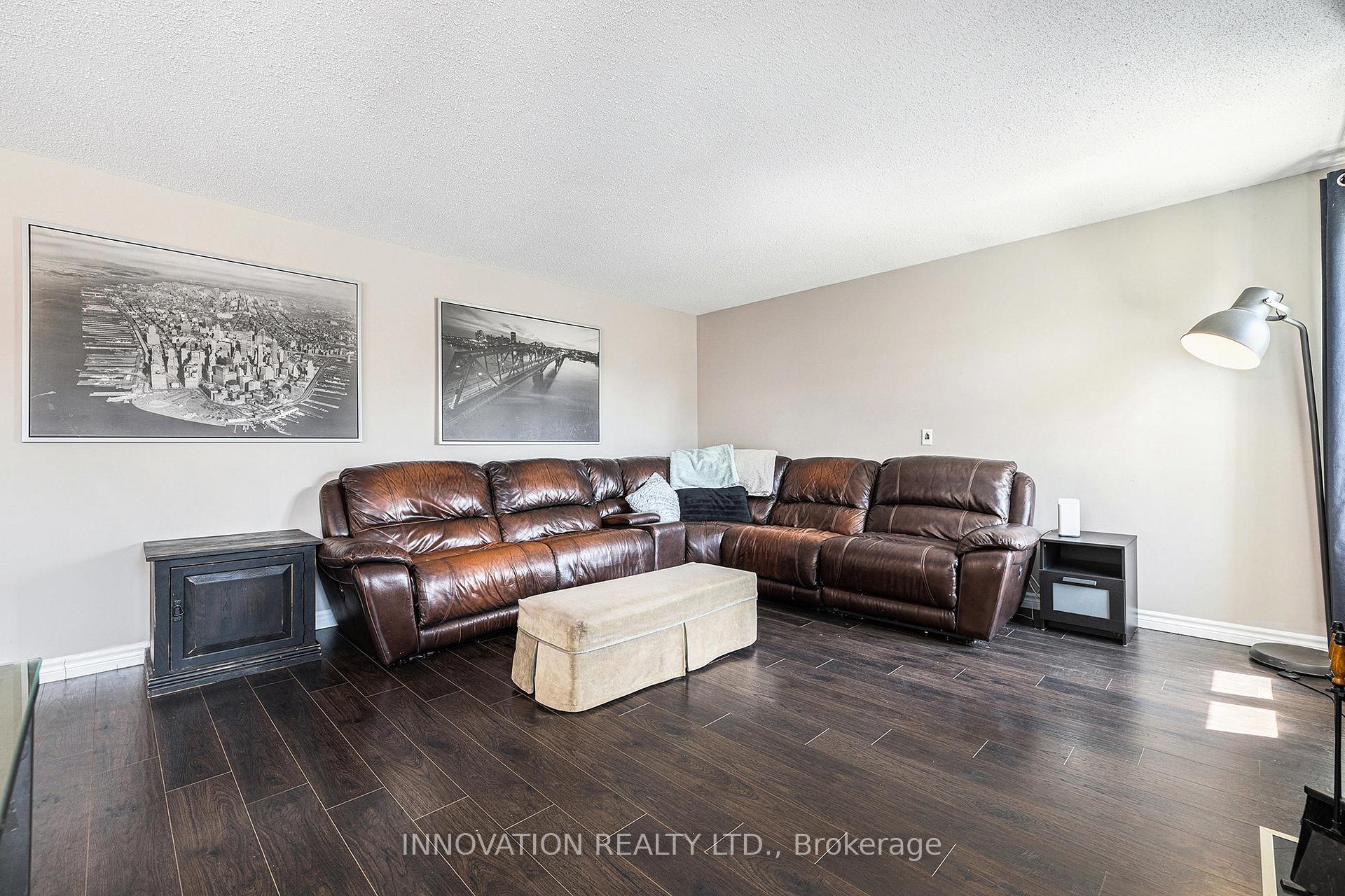 Photo 6 of Unit 2, 238 Harriot Private, Ottawa, Hunt Club Park/Greenboro — HOMEH