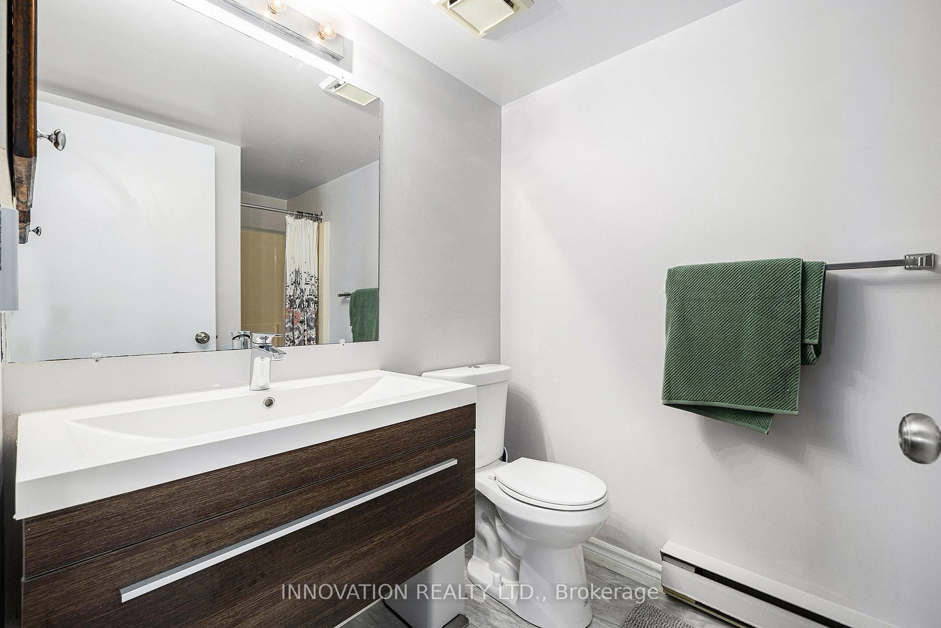 Photo 18 of Unit 2, 238 Harriot Private, Ottawa, Hunt Club Park/Greenboro — HOMEH