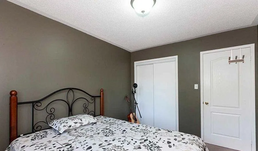 Photo 10 of 36 Bramcedar Crescent, Brampton, Northwest Sandalwood Parkway — HOMEH