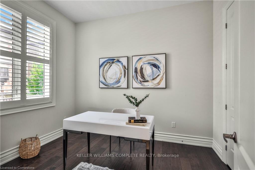 Photo 19 of 220 Moorland Crescent, Hamilton, Meadowlands — HOMEH