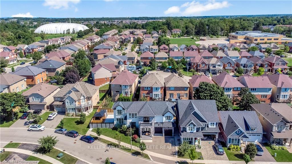 Photo 84 of 220 Moorland Crescent, Hamilton, Meadowlands — HOMEH