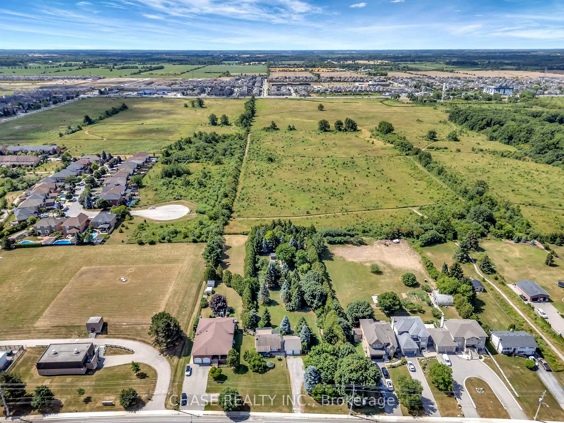 Photo 4 of 317 Highland Road W, Hamilton, Stoney Creek Mountain — HOMEH