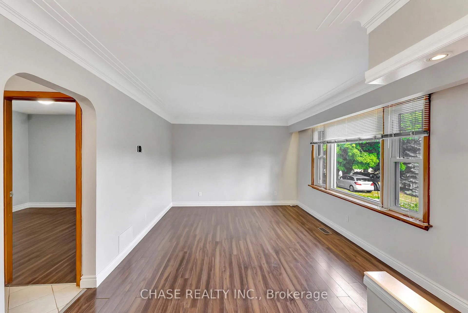 Photo 16 of 317 Highland Road W, Hamilton, Stoney Creek Mountain — HOMEH