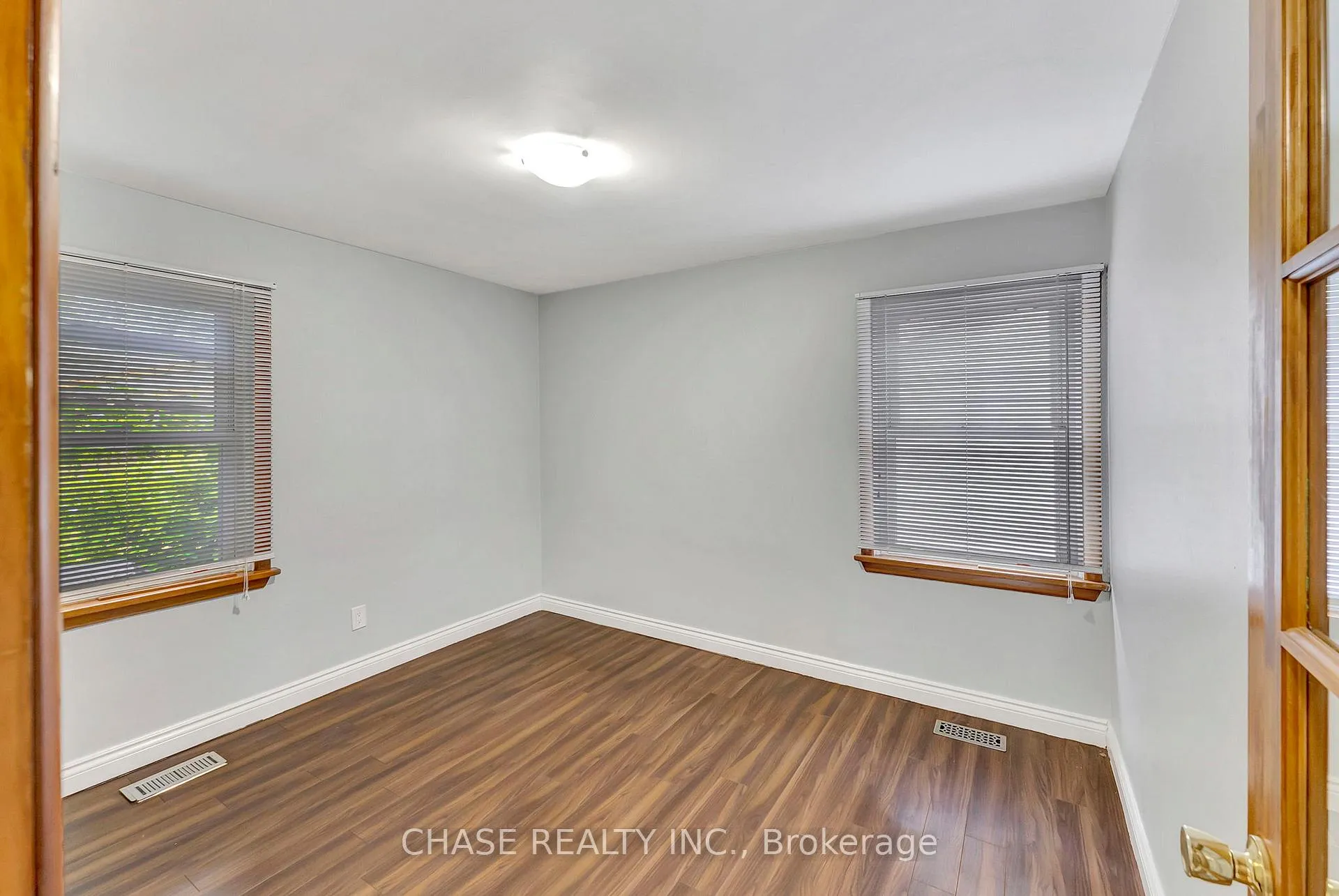 Photo 17 of 317 Highland Road W, Hamilton, Stoney Creek Mountain — HOMEH