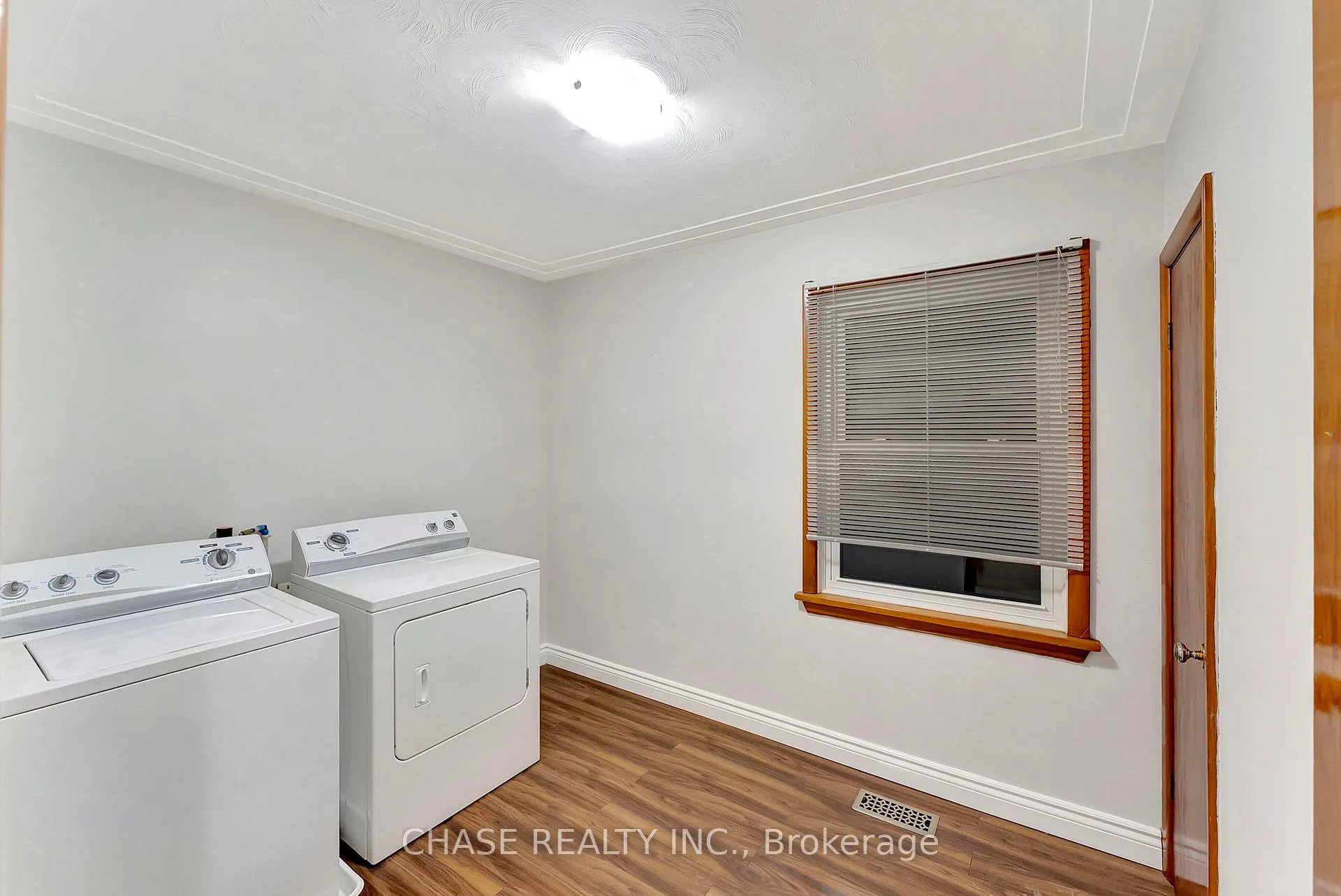 Photo 23 of 317 Highland Road W, Hamilton, Stoney Creek Mountain — HOMEH