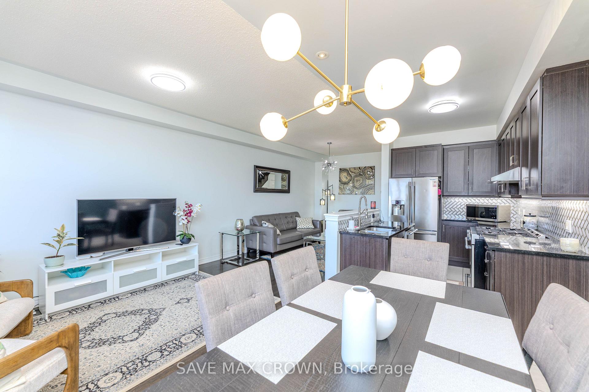 Photo 13 of 194 Sky Harbour Drive, Brampton, Bram West — HOMEH