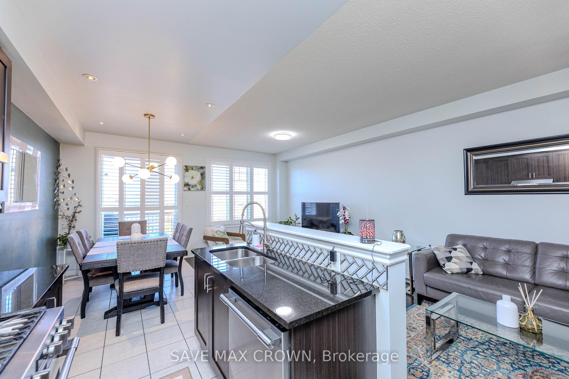 Photo 17 of 194 Sky Harbour Drive, Brampton, Bram West — HOMEH
