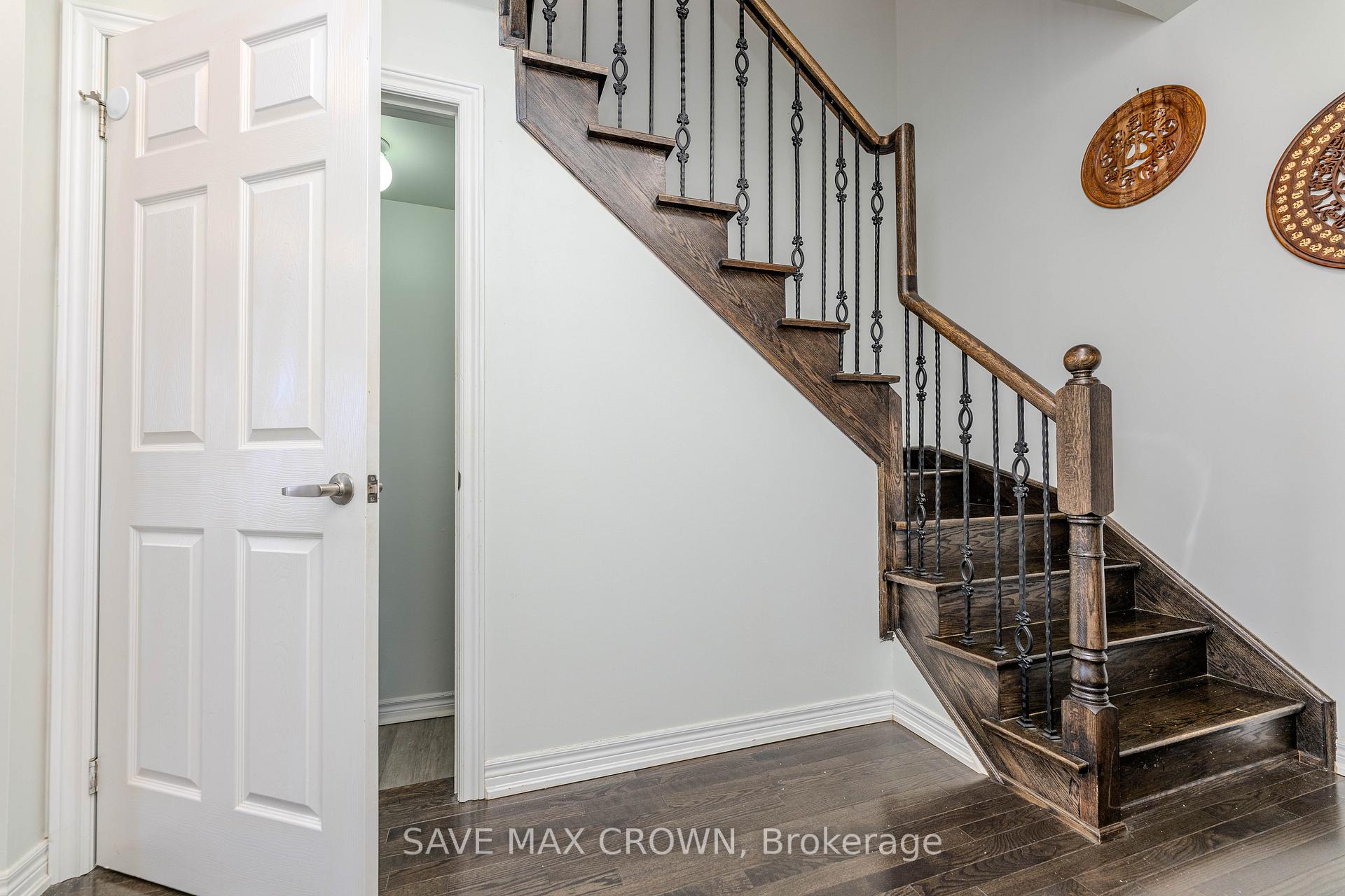 Photo 33 of 194 Sky Harbour Drive, Brampton, Bram West — HOMEH