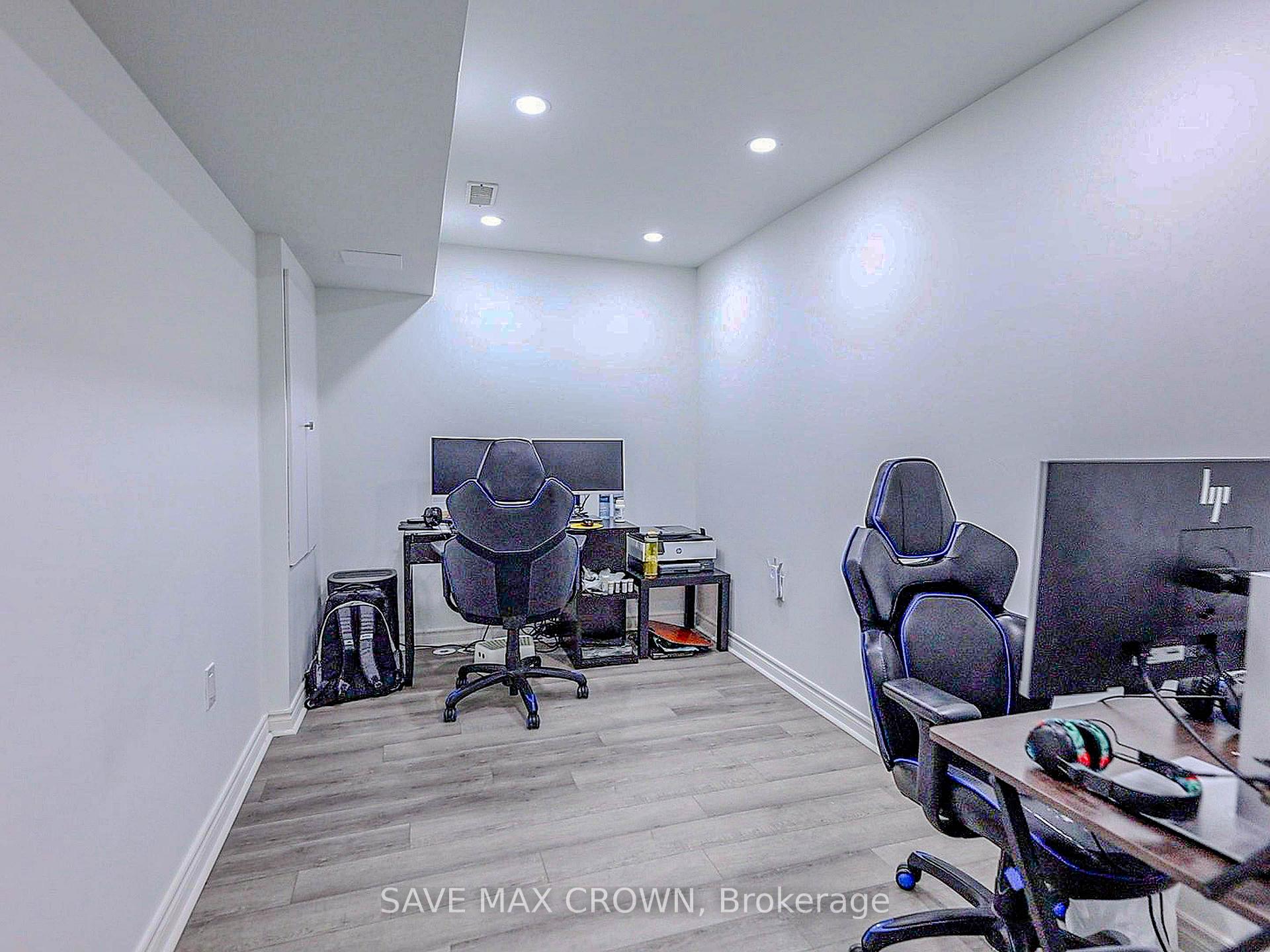 Photo 38 of 194 Sky Harbour Drive, Brampton, Bram West — HOMEH