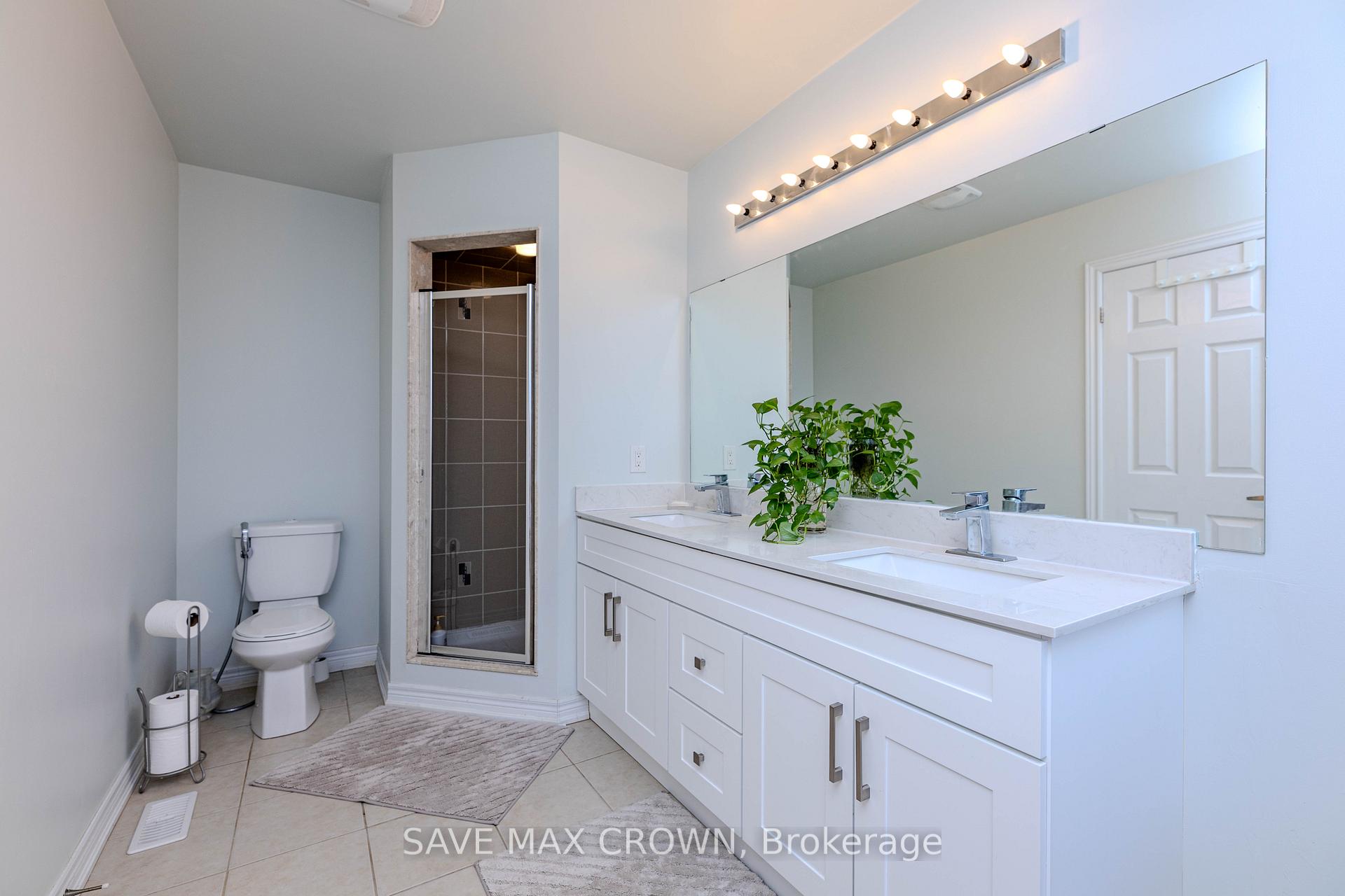 Photo 44 of 194 Sky Harbour Drive, Brampton, Bram West — HOMEH