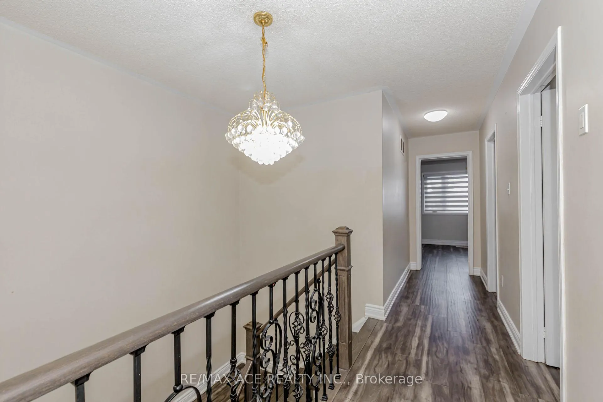Photo 27 of 97 Bighorn Crescent, Brampton, Sandringham-Wellington — HOMEH