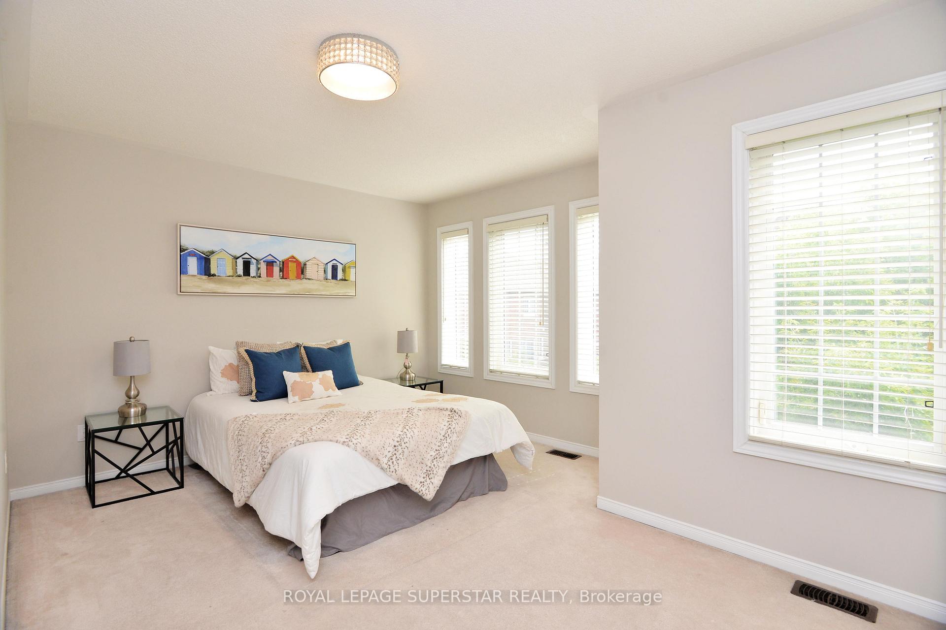 Photo 31 of 15 Gemstone Lane, Brampton, Downtown Brampton — HOMEH
