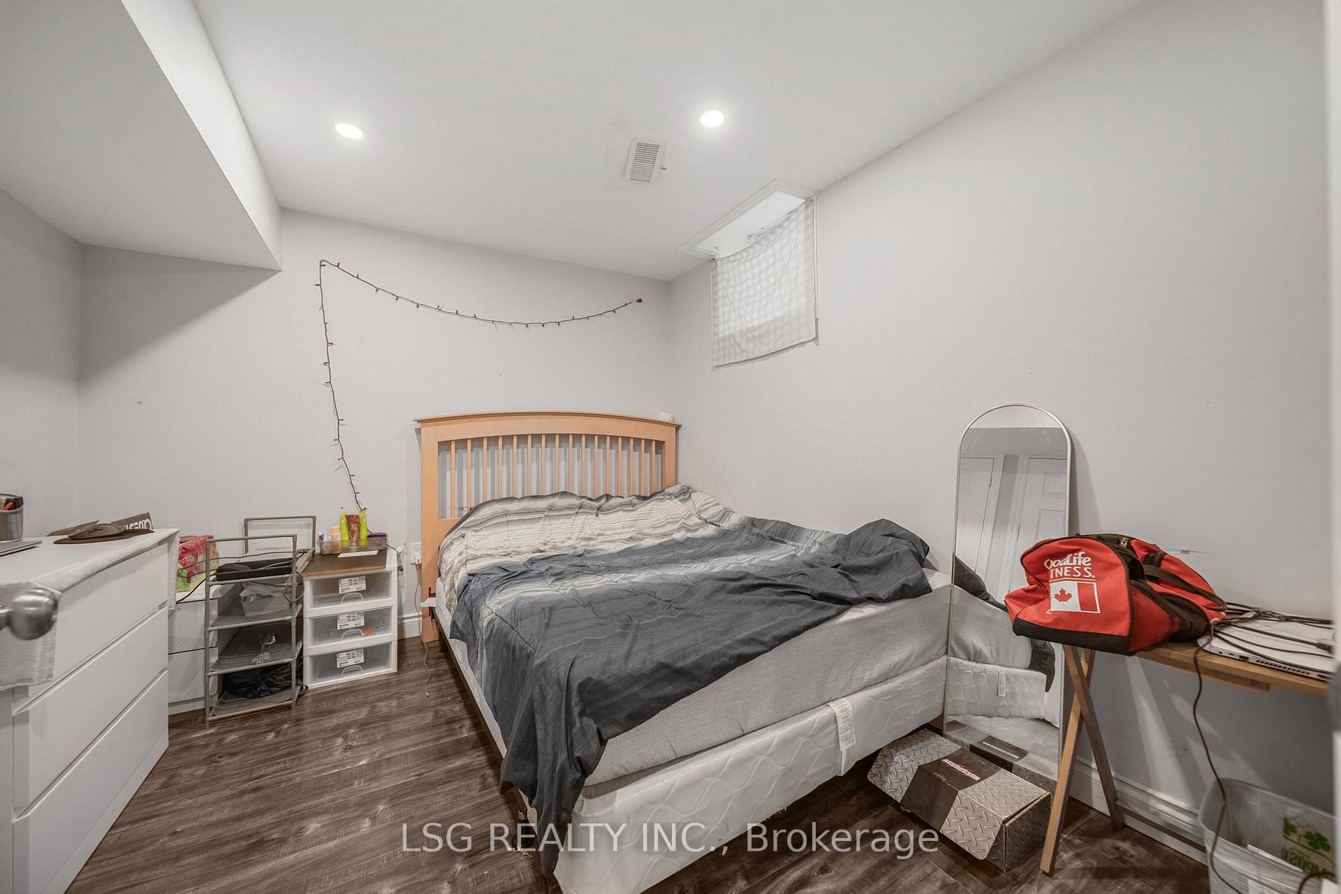 Photo 38 of 54 Richgrove Drive, Brampton, Vales of Castlemore — HOMEH