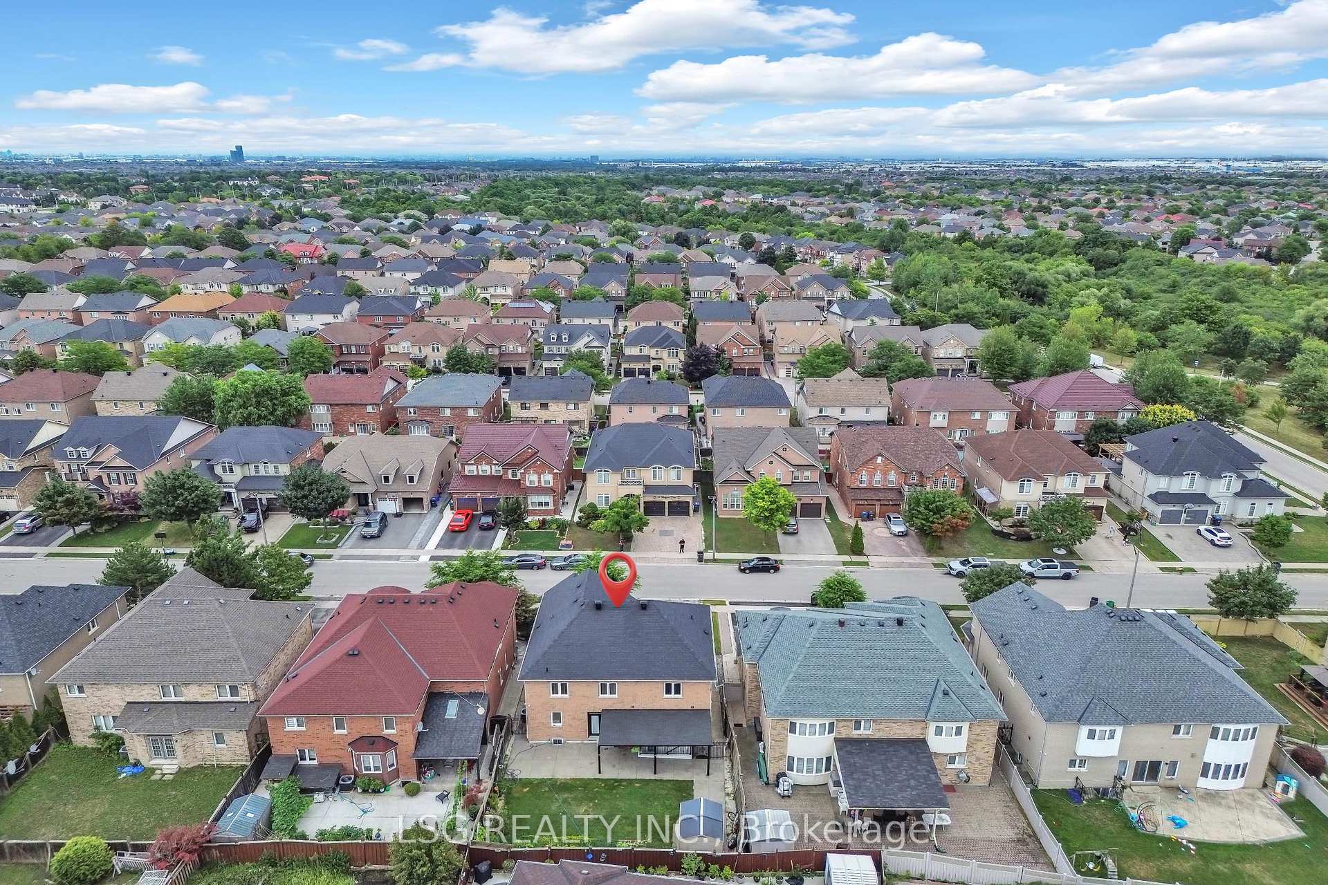Photo 46 of 54 Richgrove Drive, Brampton, Vales of Castlemore — HOMEH