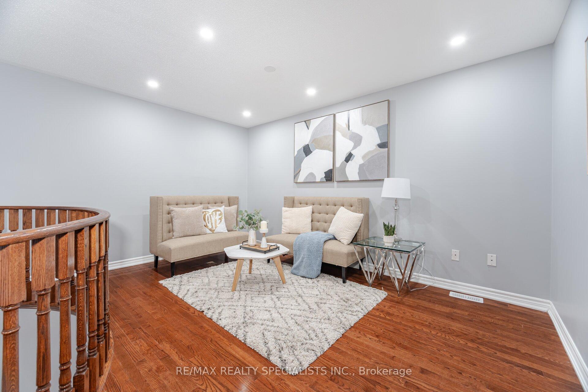 Photo 21 of 6 Arctic Fox Crescent, Brampton, Sandringham-Wellington — HOMEH