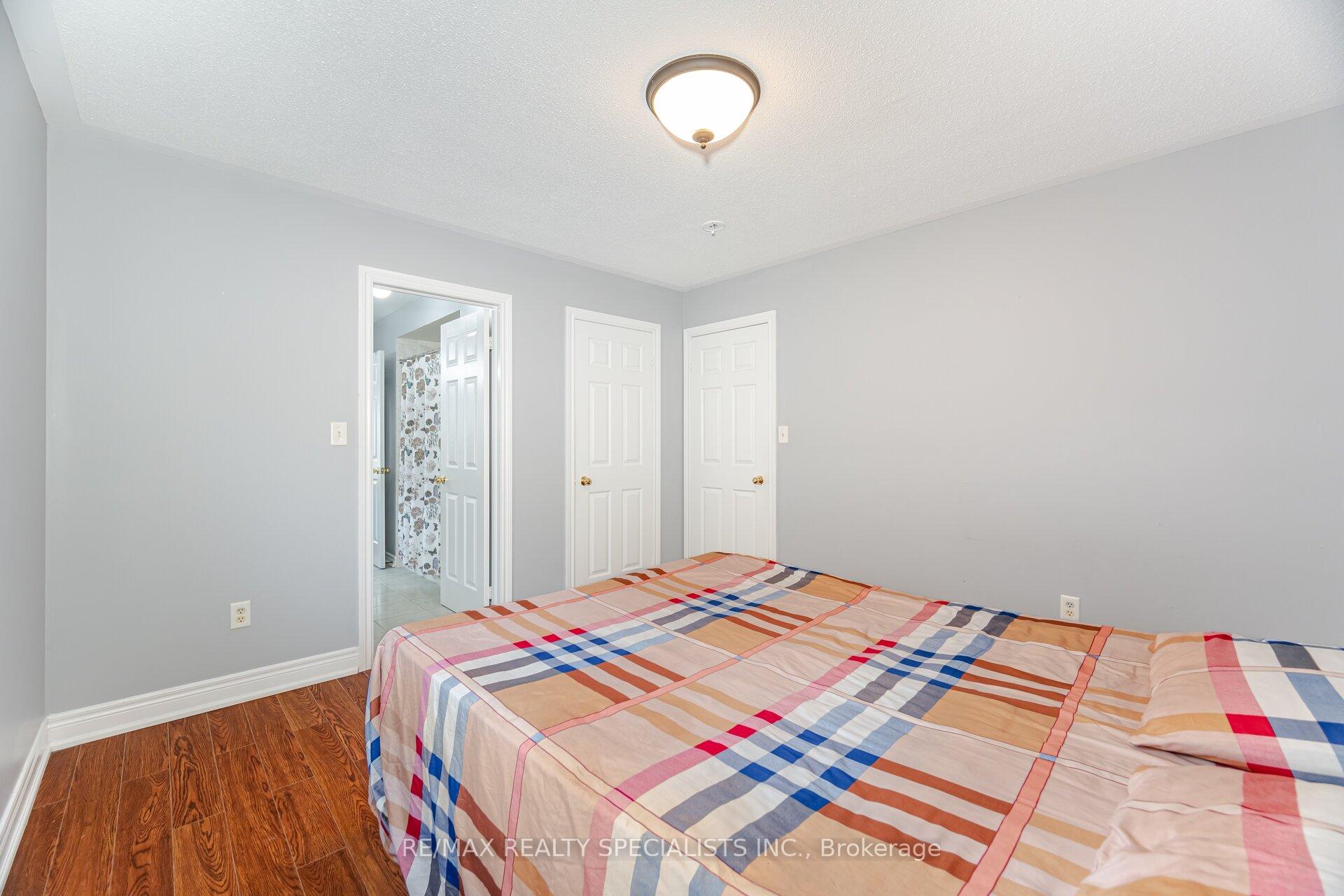 Photo 28 of 6 Arctic Fox Crescent, Brampton, Sandringham-Wellington — HOMEH