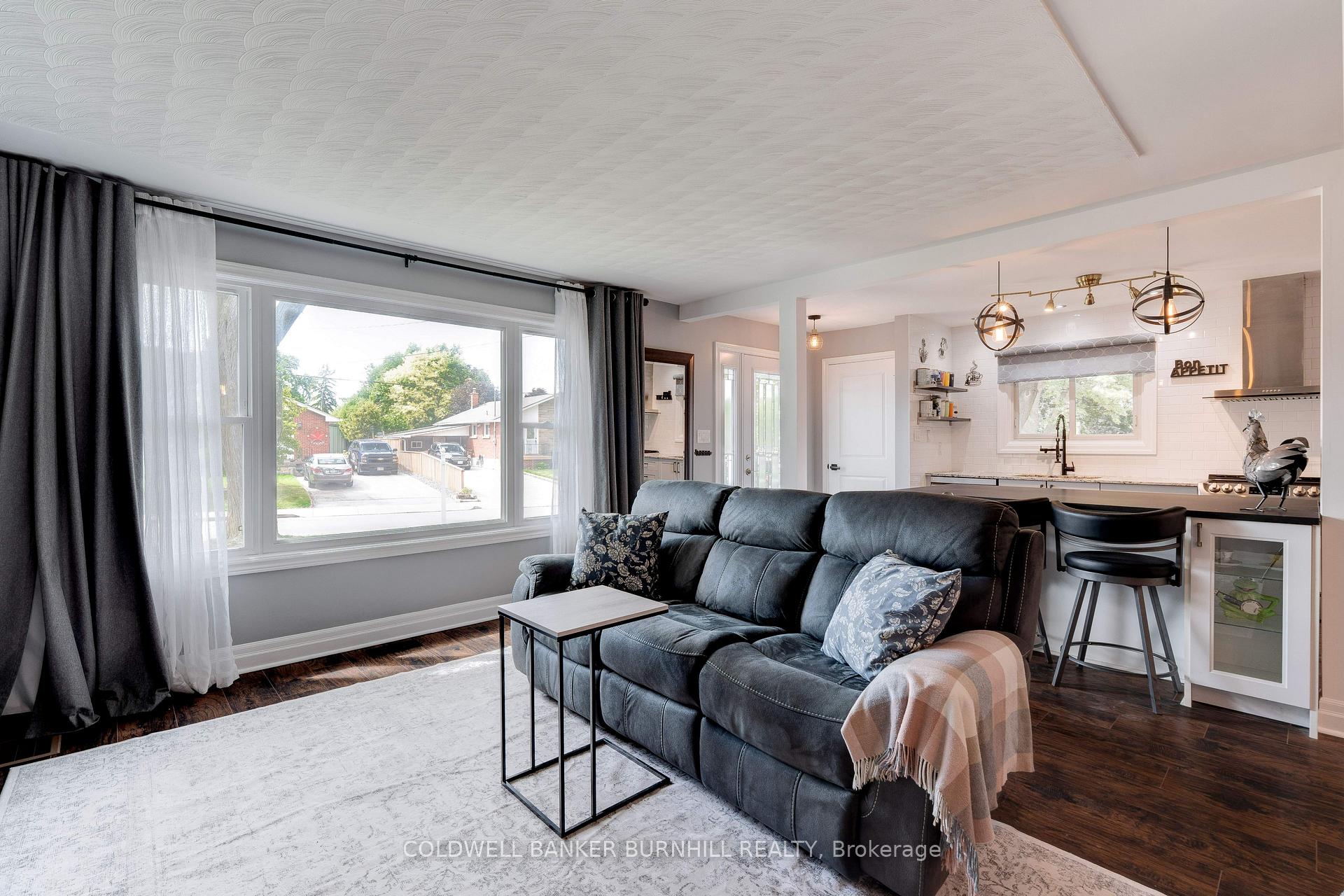 Photo 18 of 175 Kings Forest Drive, Hamilton, Huntington — HOMEH
