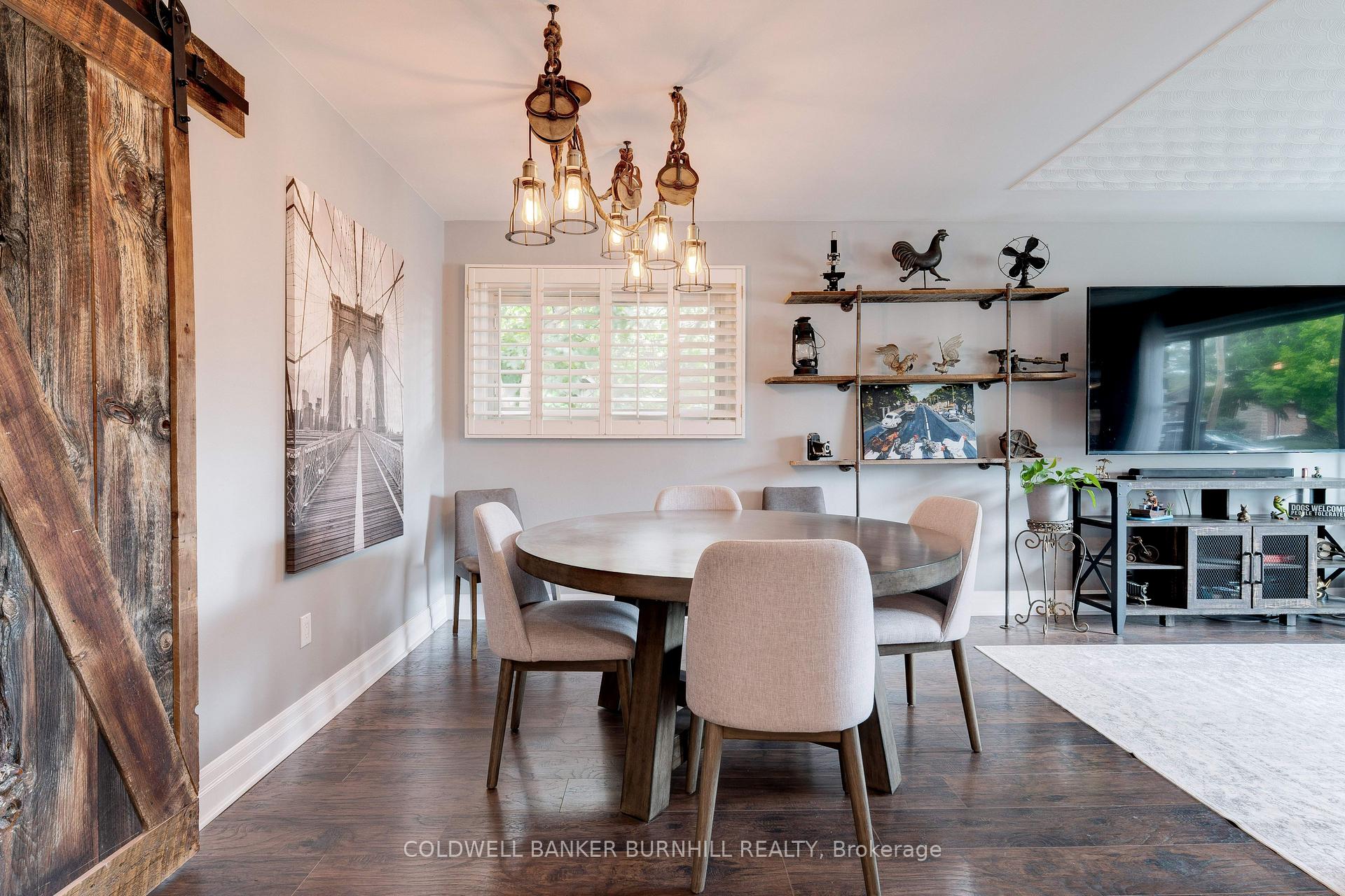 Photo 20 of 175 Kings Forest Drive, Hamilton, Huntington — HOMEH