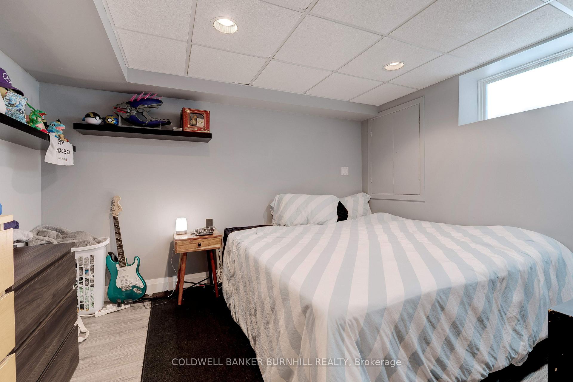 Photo 33 of 175 Kings Forest Drive, Hamilton, Huntington — HOMEH