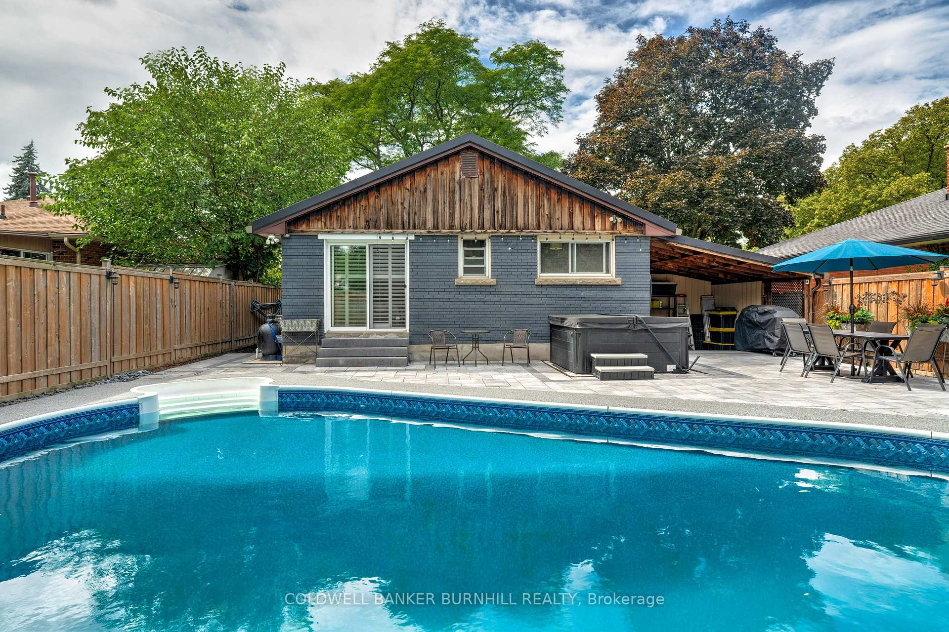 Photo 41 of 175 Kings Forest Drive, Hamilton, Huntington — HOMEH