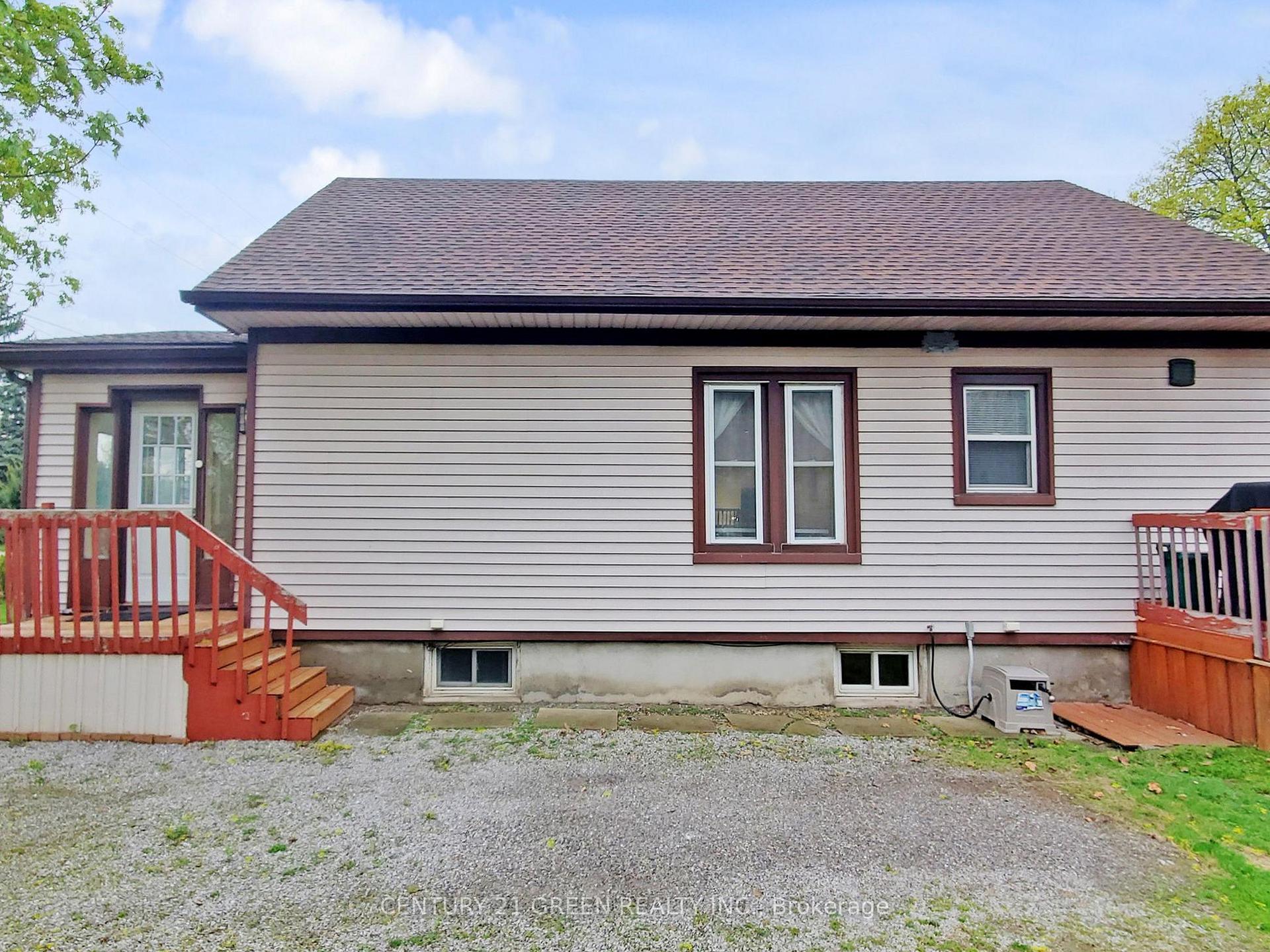 Photo 3 of 521 Carlton Street, St. Catharines, Carlton/Bunting — HOMEH
