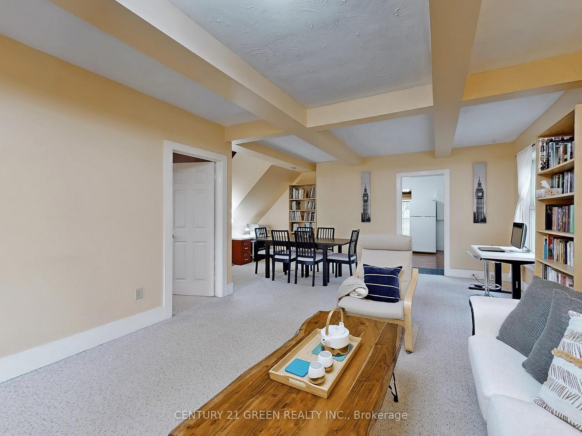 Photo 7 of 521 Carlton Street, St. Catharines, Carlton/Bunting — HOMEH