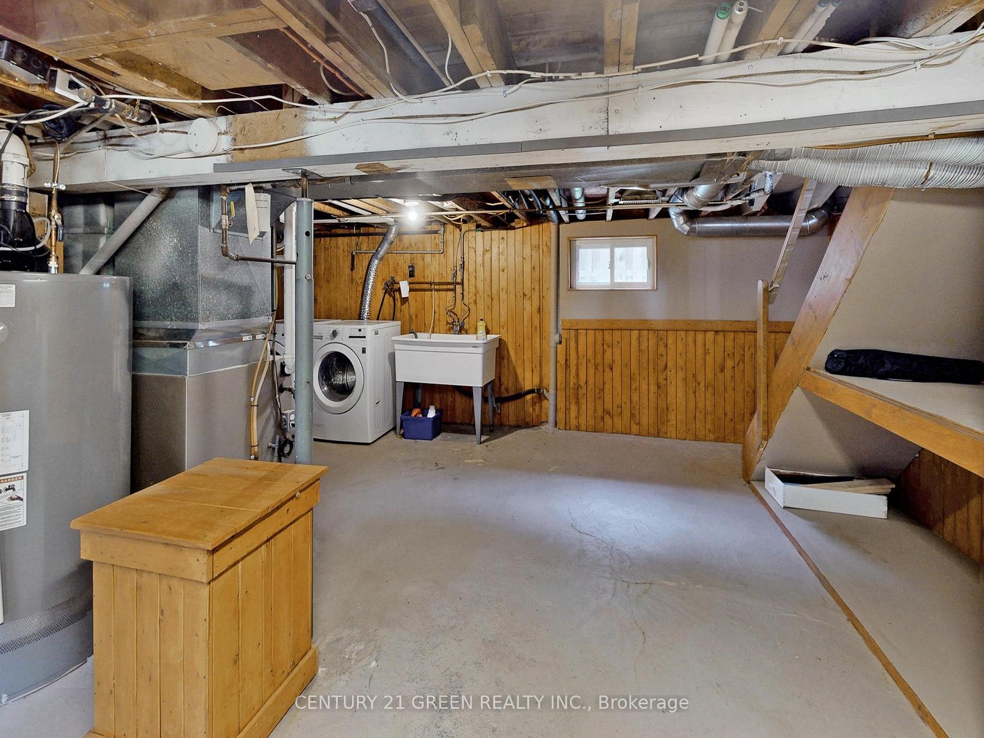 Photo 41 of 521 Carlton Street, St. Catharines, Carlton/Bunting — HOMEH