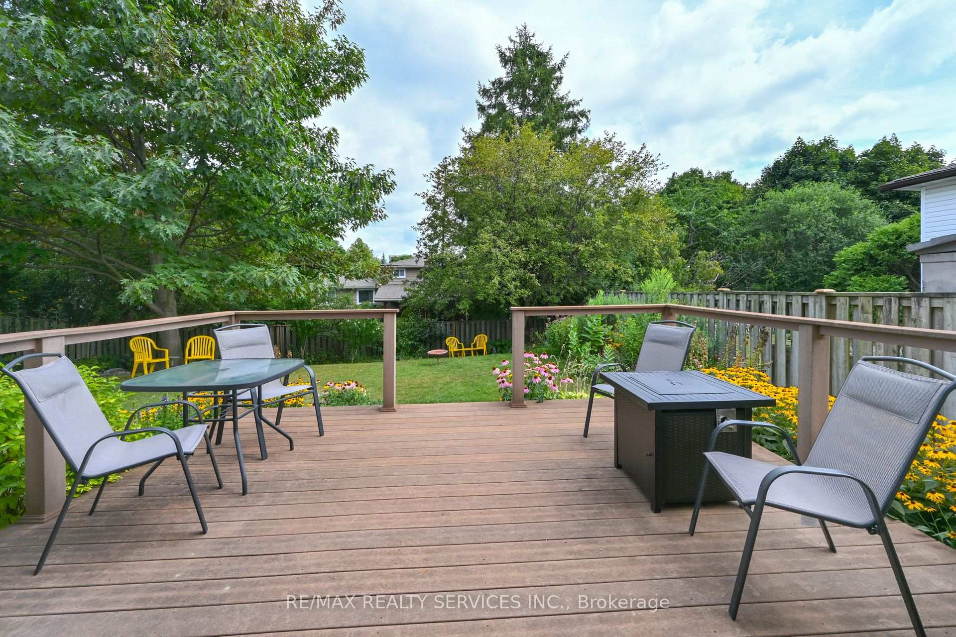 Photo 31 of 23 Governor Grove Crescent, Brampton, Brampton South — HOMEH