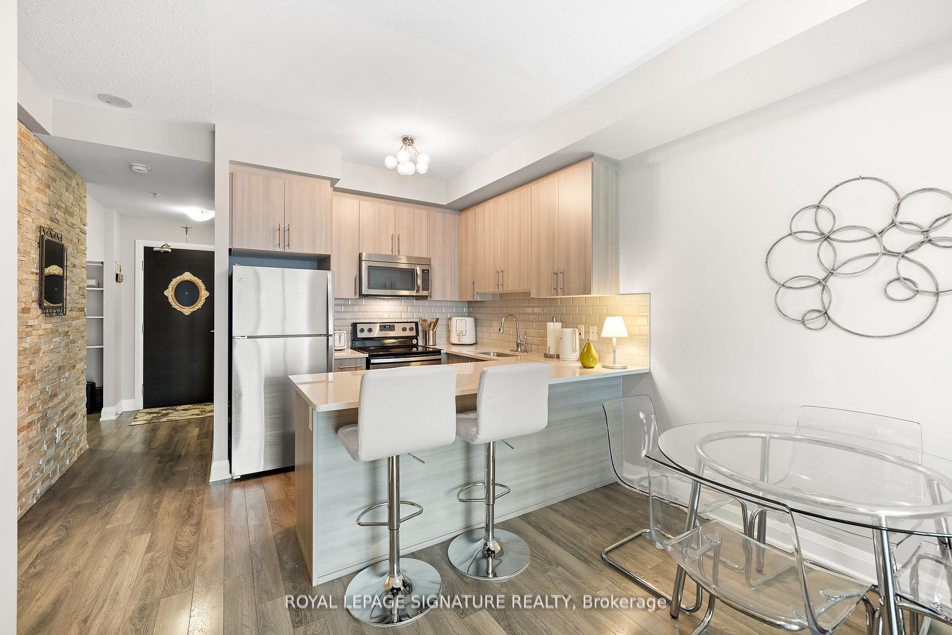 Photo 12 of Unit 607, 55 Yorkland Boulevard, Brampton, Goreway Drive Corridor — HOMEH