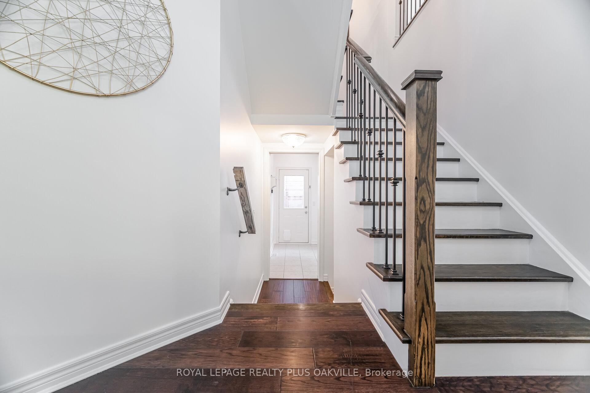 Photo 76 of 64 Sutherland Crescent, Hamilton, Meadowlands — HOMEH