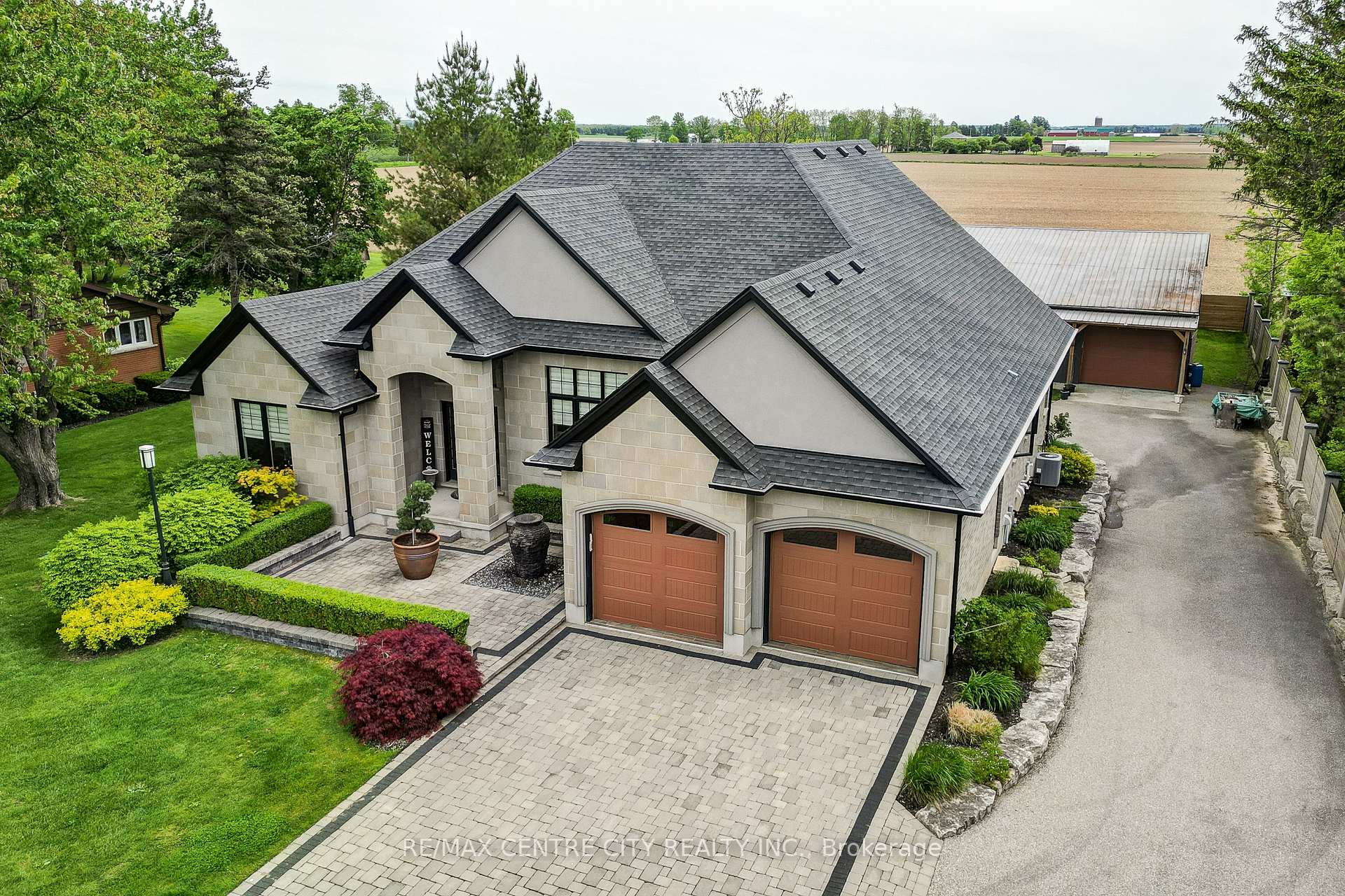 Photo 1 of 11630 Imperial Road Highway, Malahide, Rural Malahide — HOMEH