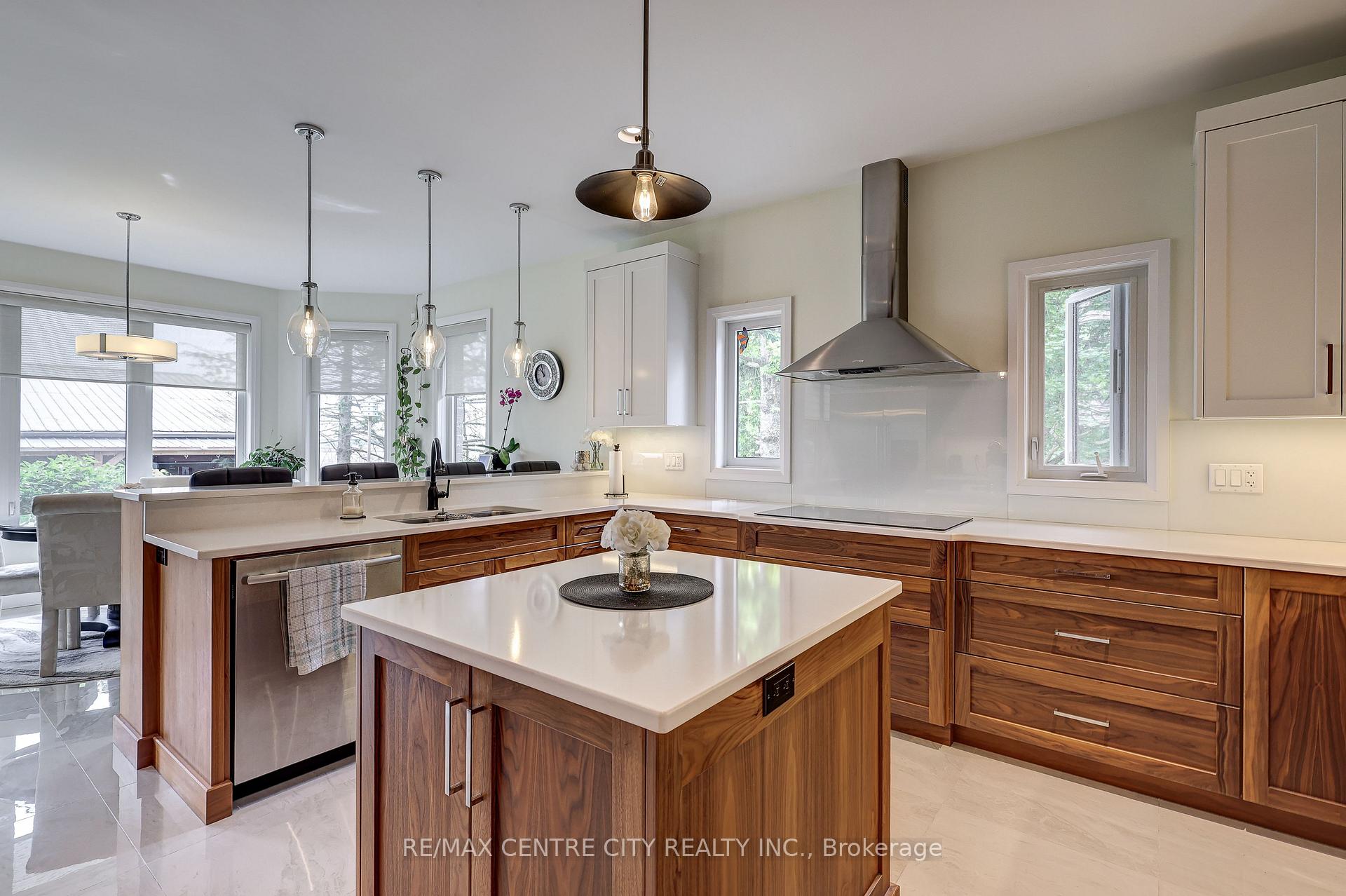 Photo 15 of 11630 Imperial Road Highway, Malahide, Rural Malahide — HOMEH